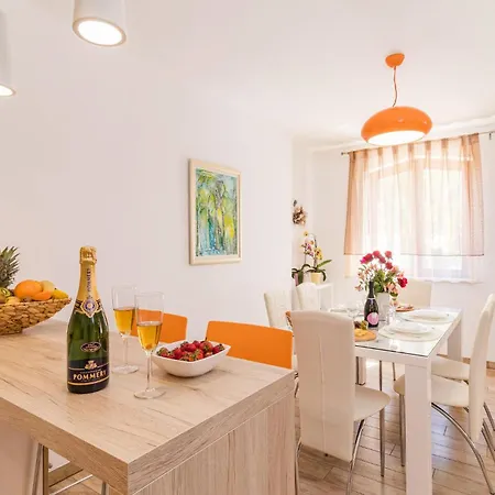 2 Bedroom Amazing In *