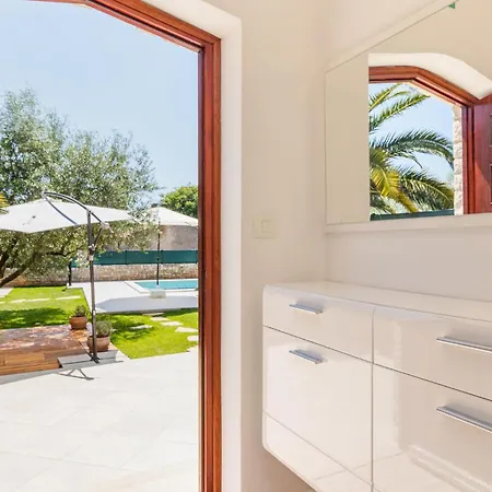 Сasa de vacaciones 2 Bedroom Amazing In