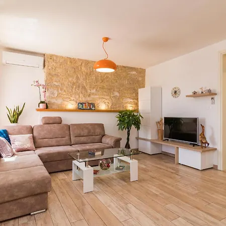 2 Bedroom Amazing In * Galižana